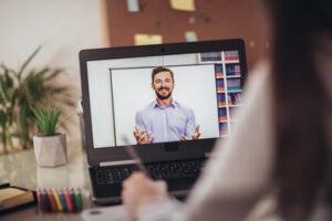 Como escolher um curso online